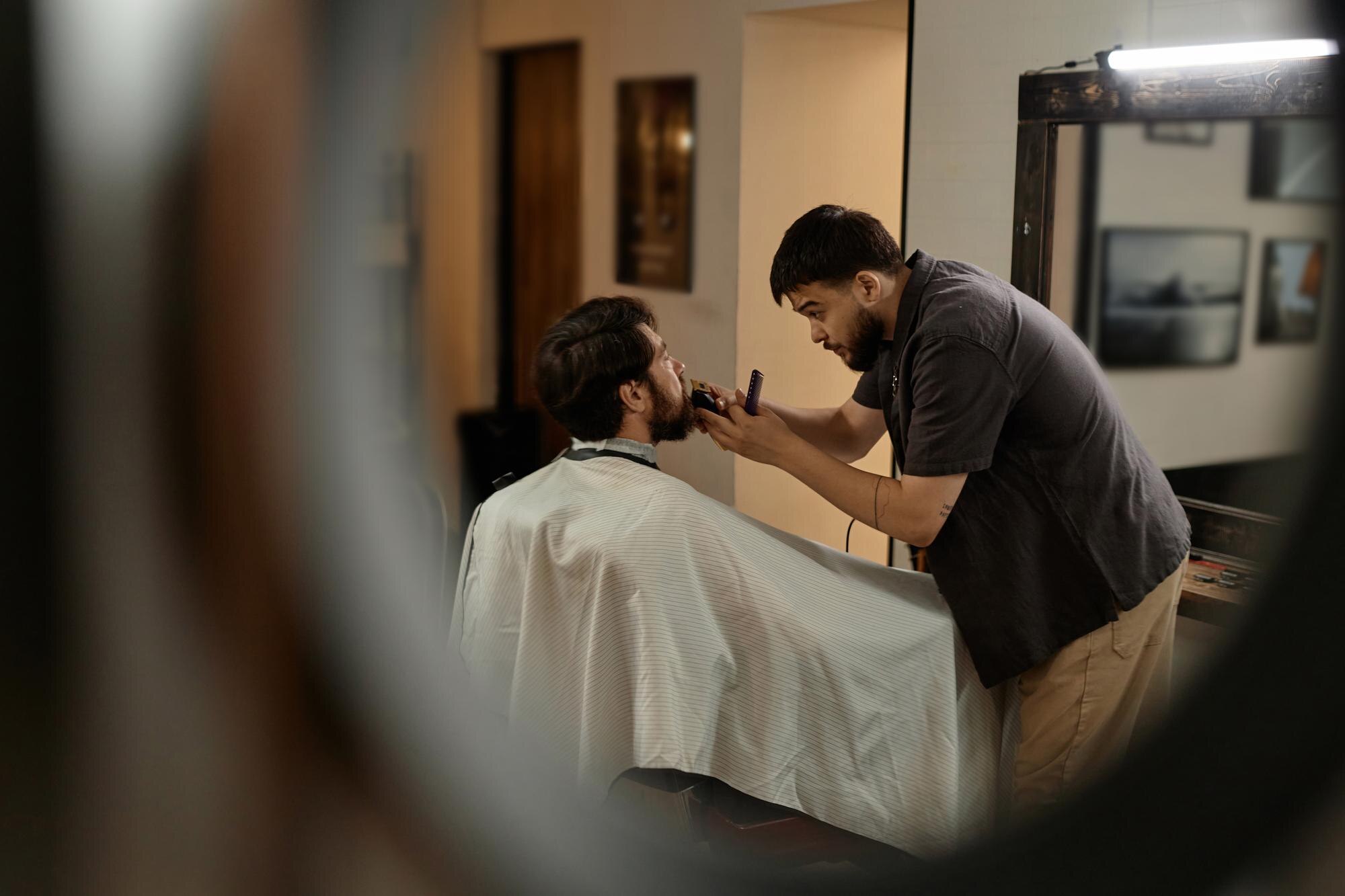 Discover the Secret Behind BarberNBar’s Award-Winning Grooming Experience