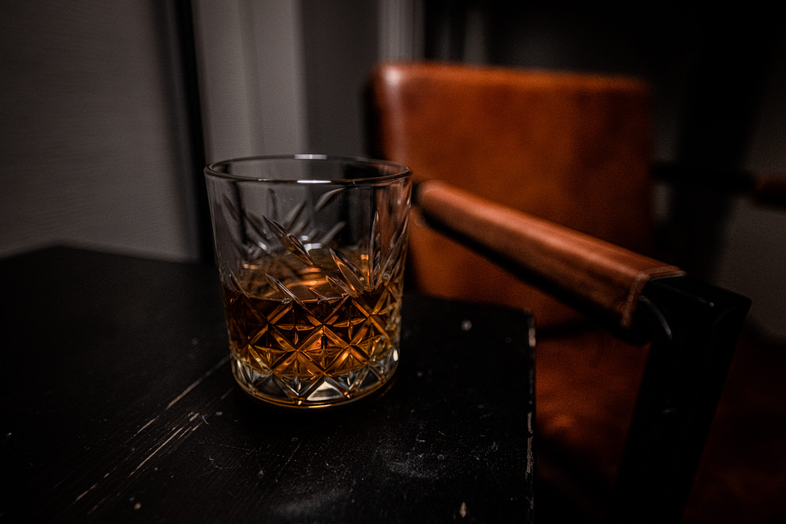 The Grooming Lounge Advantage in Cheltenham: Expert Barbering + Complimentary Whisky