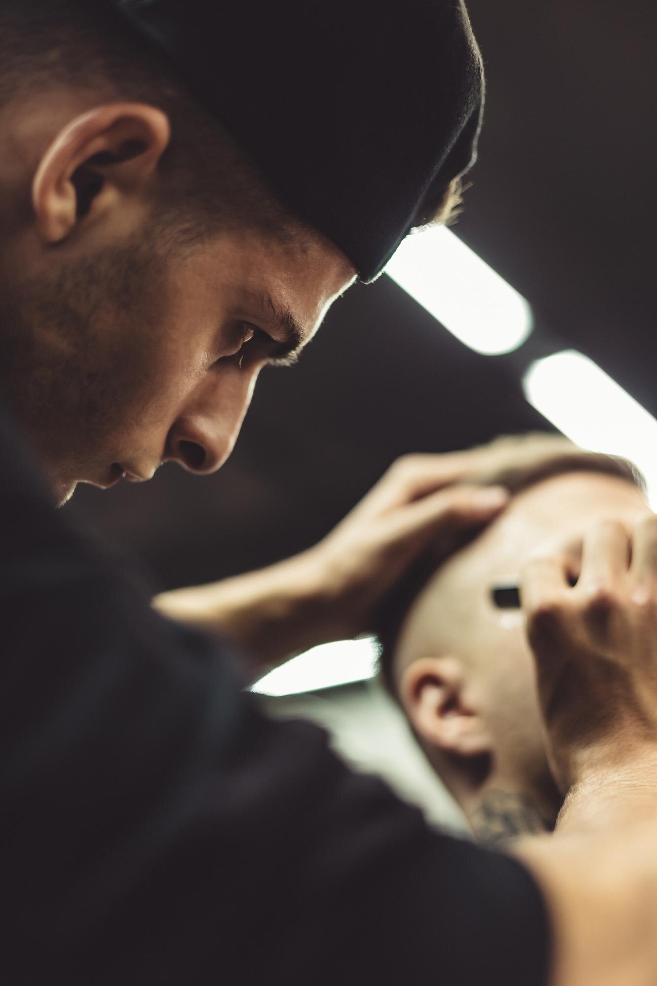 Inside Cheltenham’s Premium Grooming Lounge: What to Expect at BarberNBar