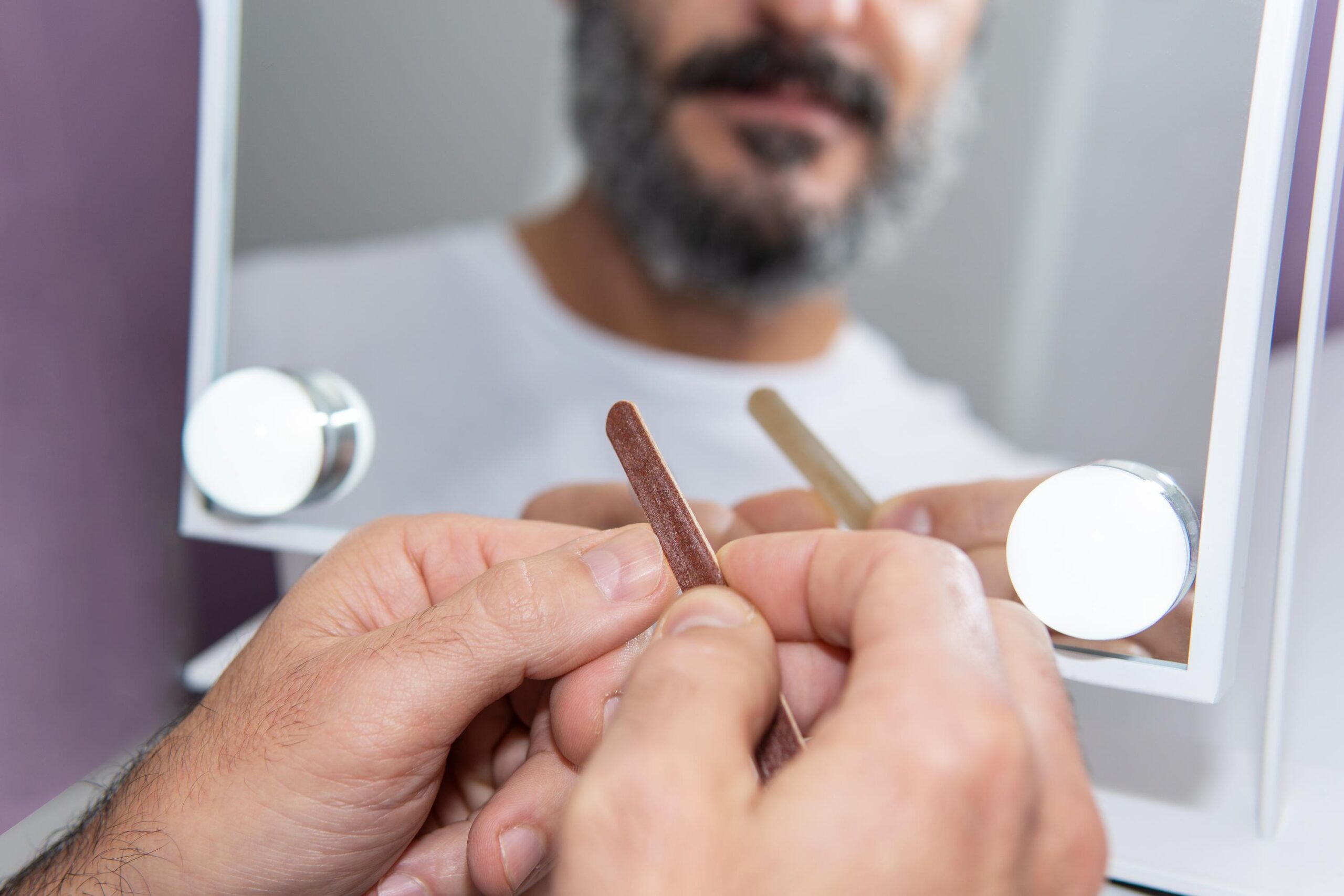 Why a Premium Grooming Lounge Makes Self-Care Easier to Keep Up With
