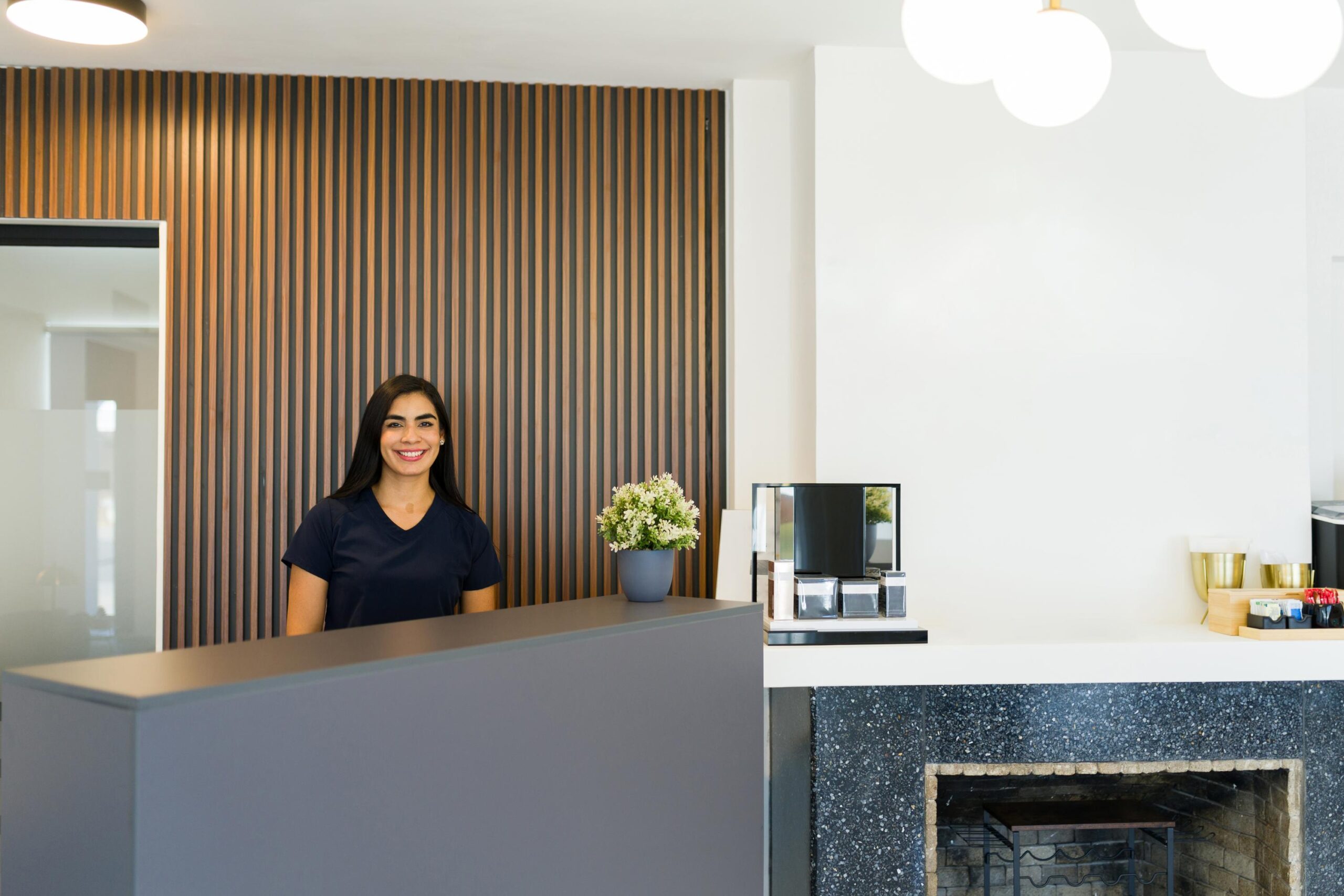 What to Expect from a Private Hair Replacement Consultation in Cheltenham